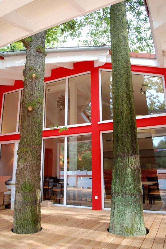 Restaurant Waldmeisterei ゲーラ エクステリア 写真